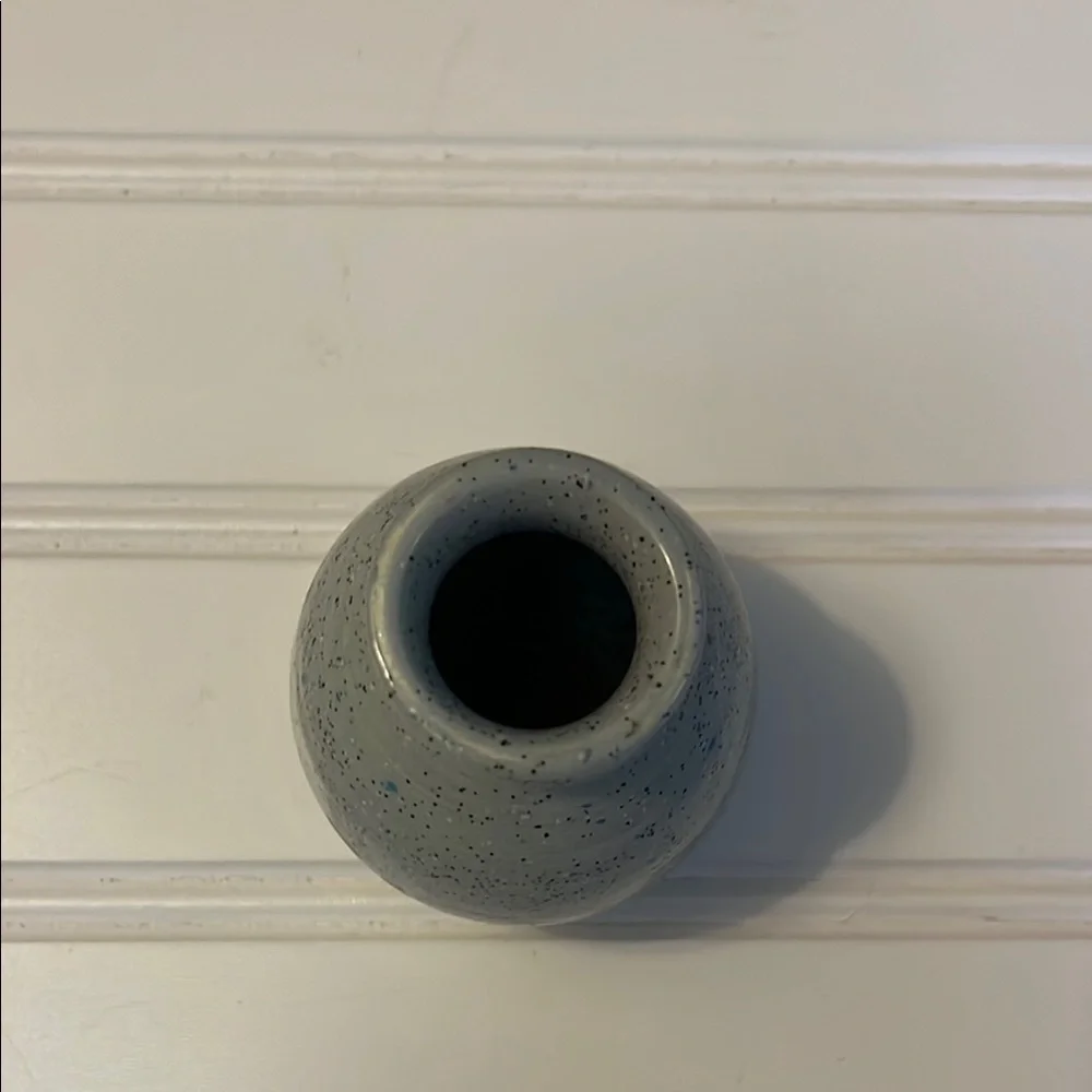 Bud Vase small handmade Pottery Vase signed spackled Blue